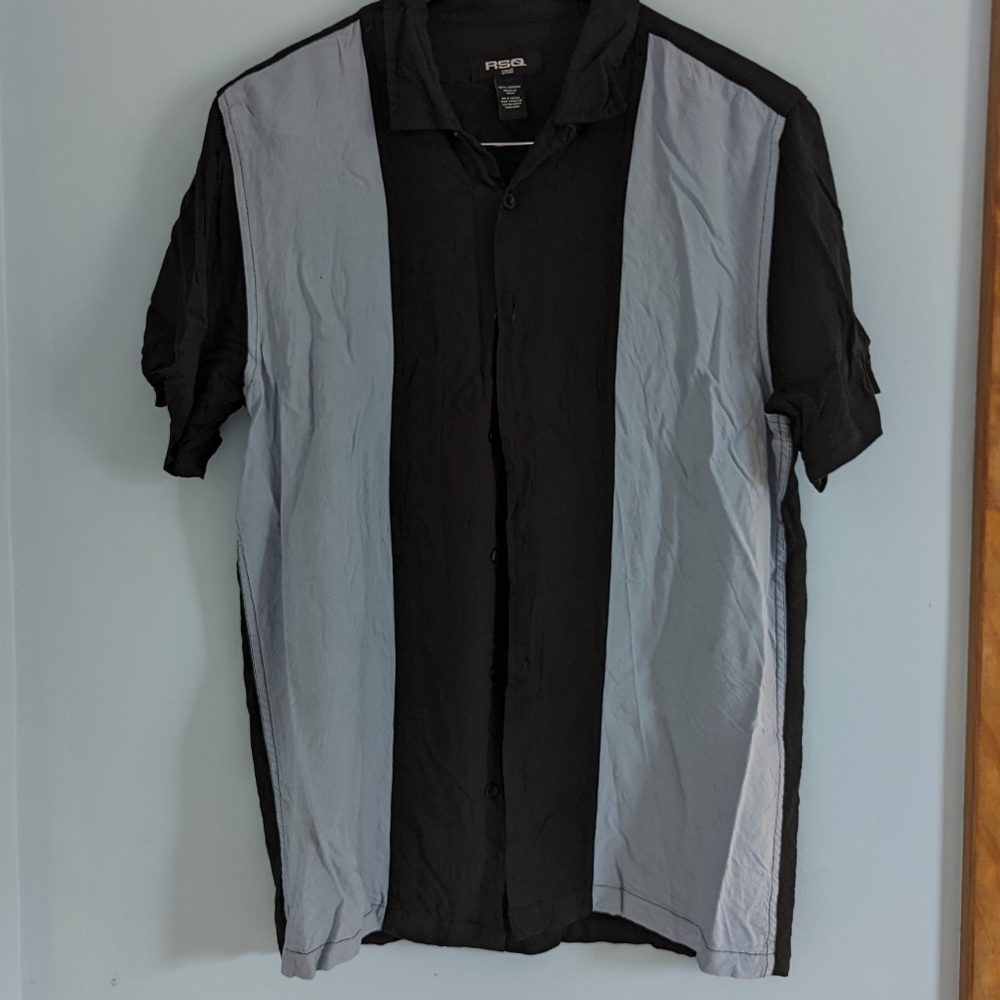 RSQ Short Sleeve Button Down Bowler Shirt Navy Light Blue Small